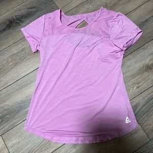 Reebok Women’s Pink  Athletic Top. Size M